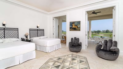 Luxury Villa Photo #21