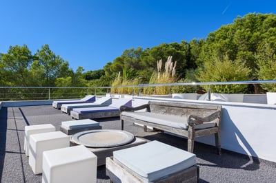 Luxury Villa Photo #19