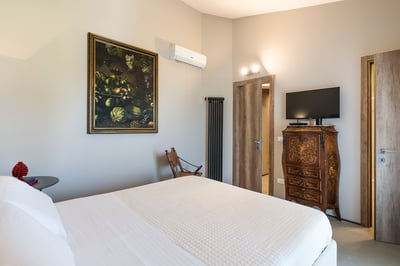 Luxury Villa Photo #43