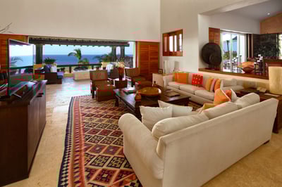 Luxury Villa Photo #11