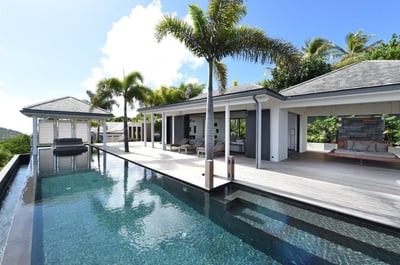Luxury Villa Photo #7