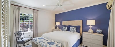 Luxury Villa Photo #15