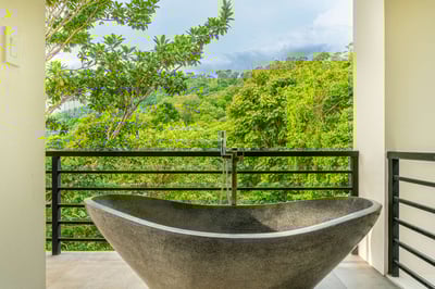 Luxury Villa Photo #47