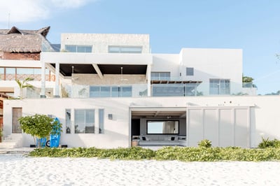 Luxury Villa Photo #47