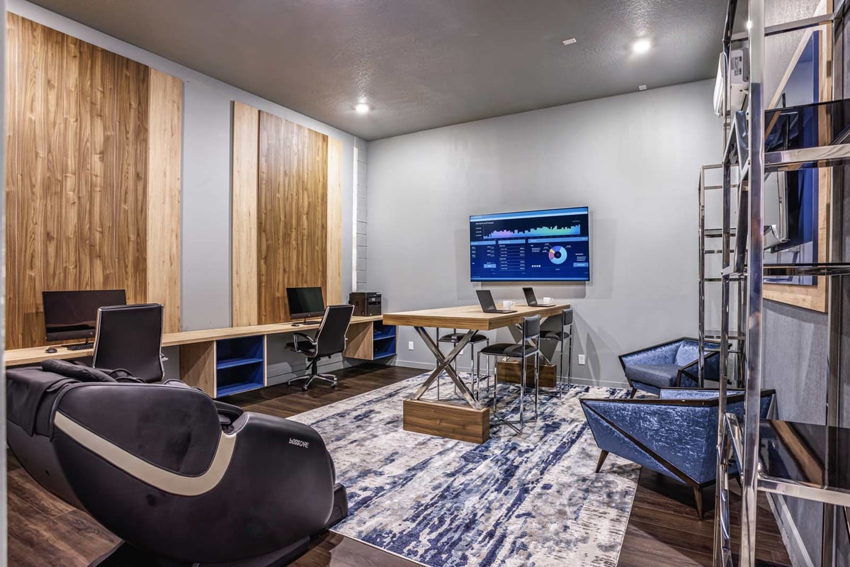 Endeavour at Villatel Village Solterra