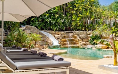 Luxury Villa Photo #6