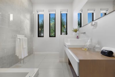 Luxury Villa Photo #36