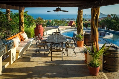 Luxury Villa Photo #16