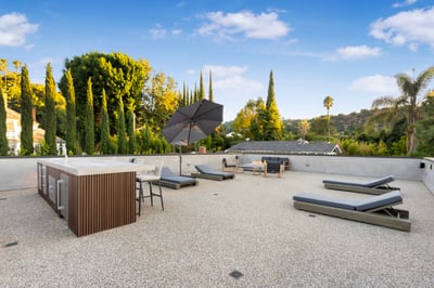 Luxury Villa Photo #12