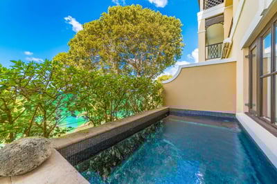 Luxury Villa Photo #3