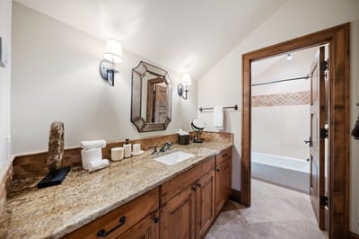 Luxury Villa Photo #18