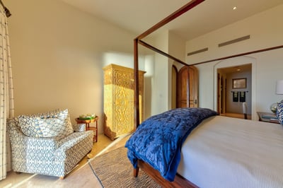 Luxury Villa Photo #19