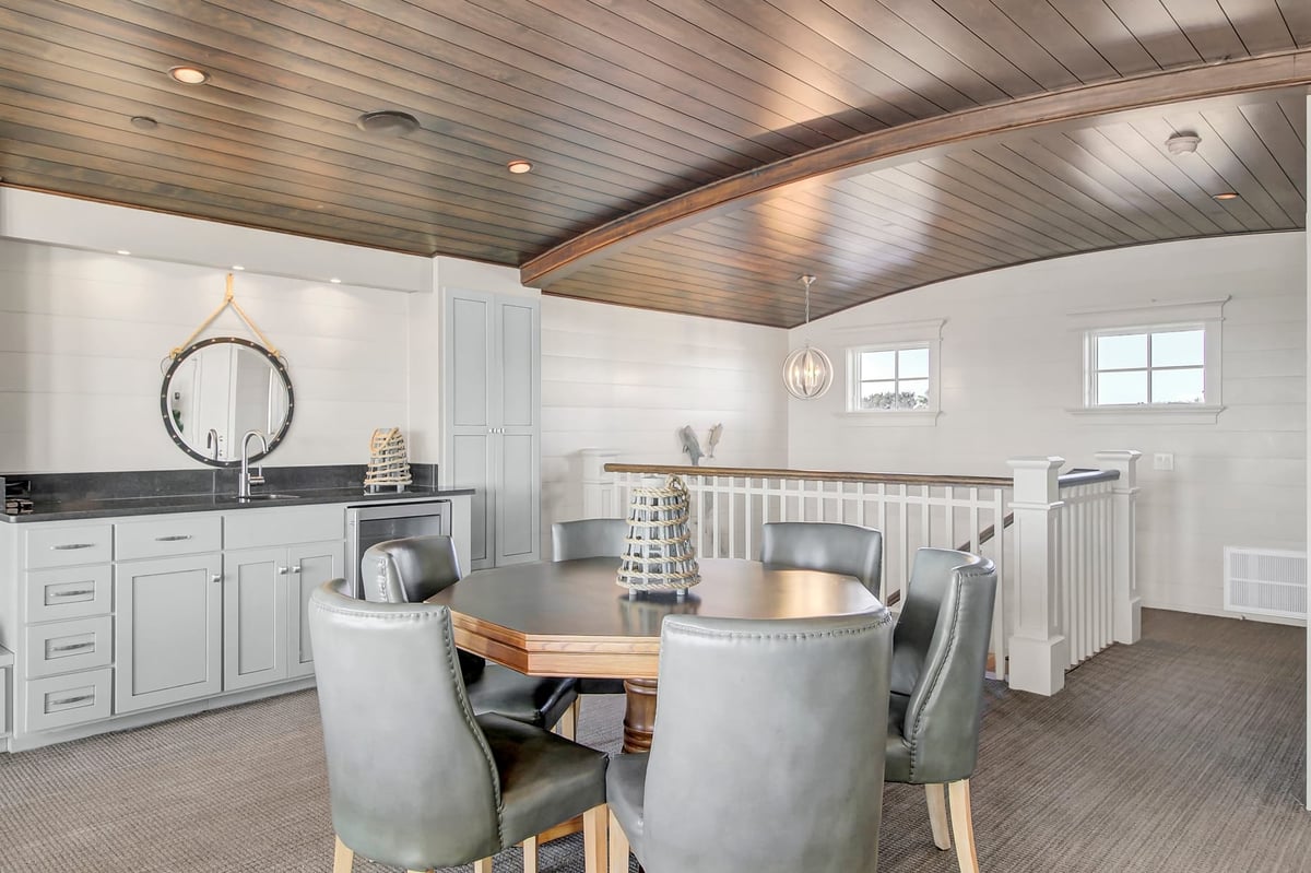 Island Escape Estate