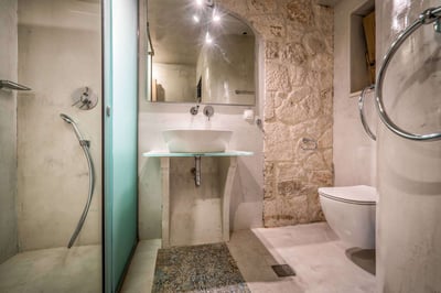 Luxury Villa Photo #17