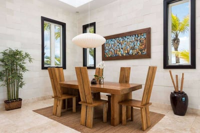 Luxury Villa Photo #5
