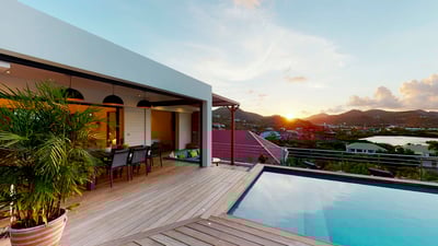 Luxury Villa Photo #9