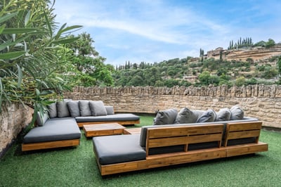 Luxury Villa Photo #7