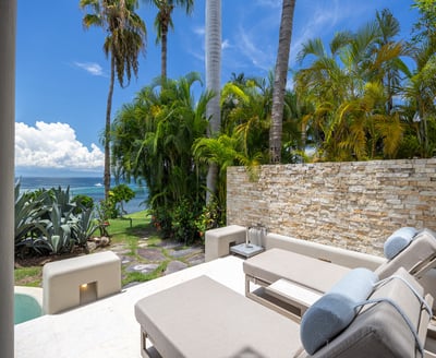 Luxury Villa Photo #12