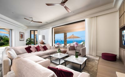 Luxury Villa Photo #9