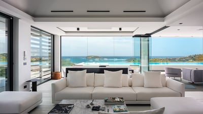 Luxury Villa Photo #20