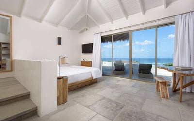 Luxury Villa Photo #19