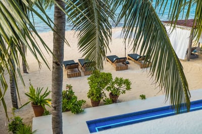 Luxury Villa Photo #38