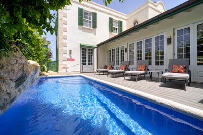 Luxury Villa Photo #5