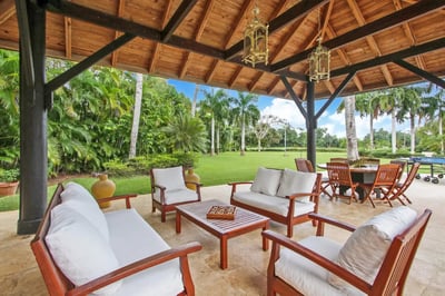 Luxury Villa Photo #10