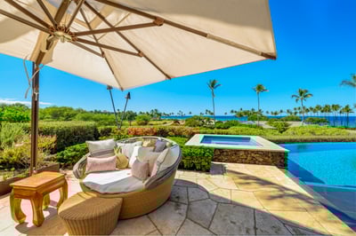 Luxury Villa Photo #4