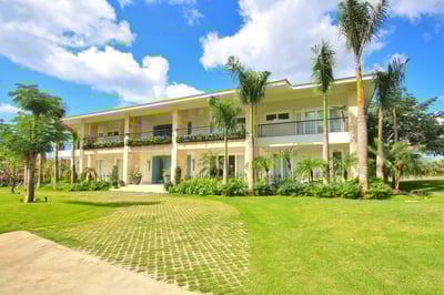 Luxury Villa Photo #33