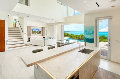 Luxury Villa Photo #20