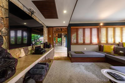 Luxury Villa Photo #41