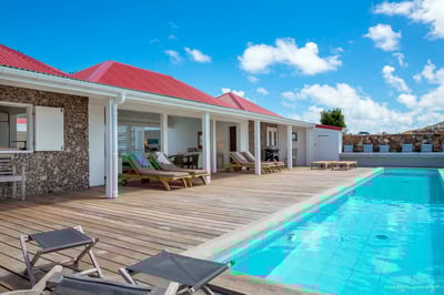 Luxury Villa Photo #34