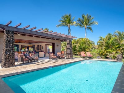Luxury Villa Photo #7
