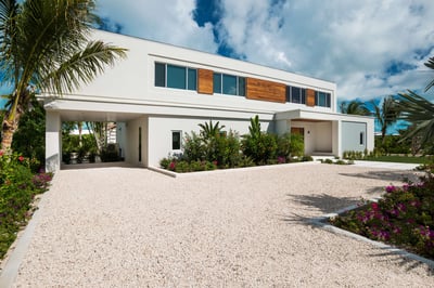Luxury Villa Photo #3
