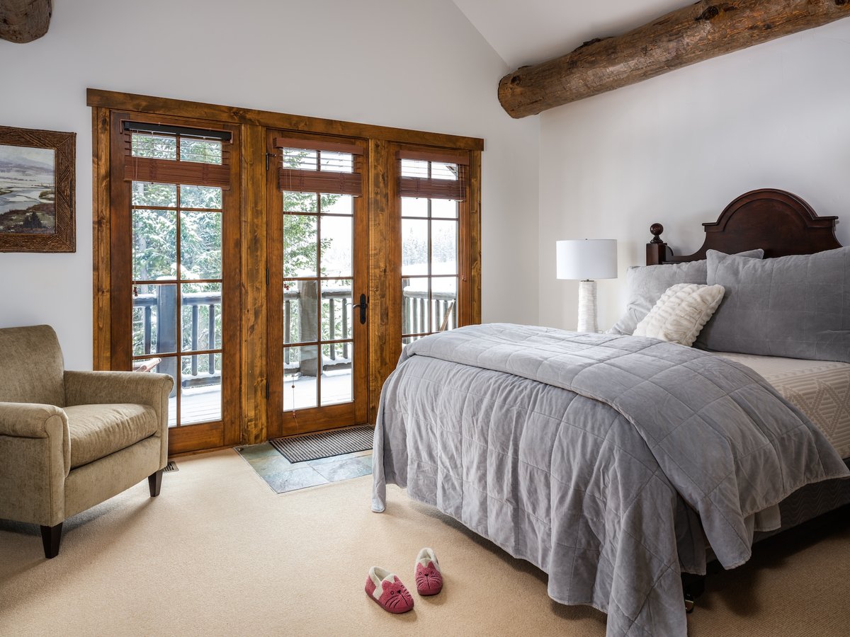 Spanish Peaks | Nestledown