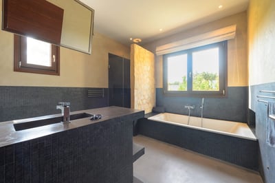 Luxury Villa Photo #19