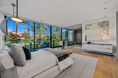 Luxury Villa Photo #39