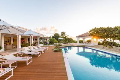 Luxury Villa Photo #4