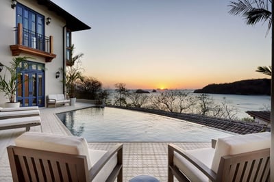 Luxury Villa Photo #6