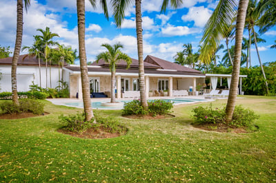 Casa de Campo,Villa Alfa