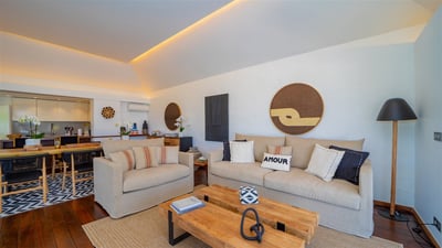 Luxury Villa Photo #10