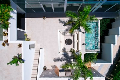 Luxury Villa Photo #21