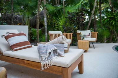 Luxury Villa Photo #6
