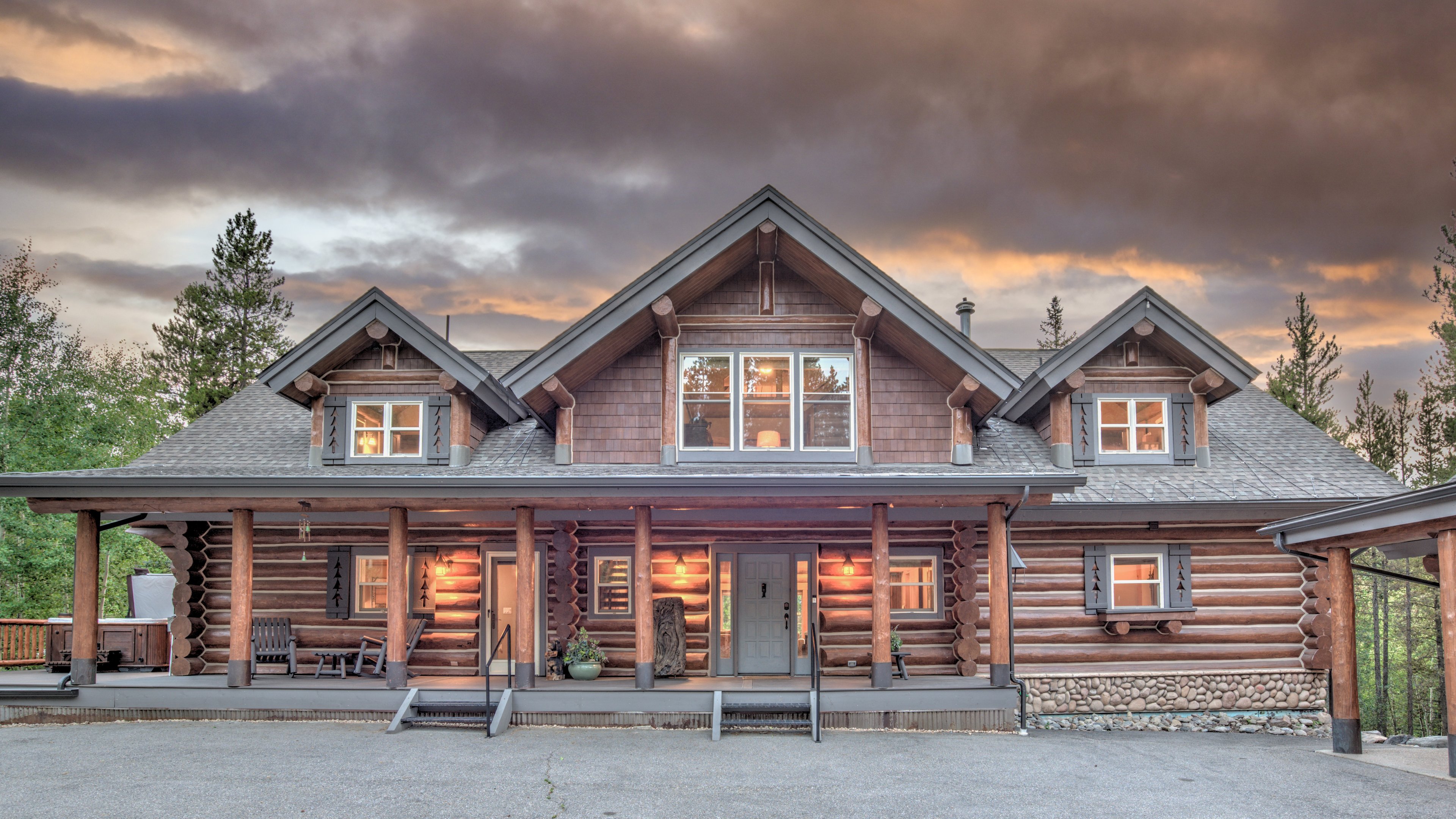 Twin Eagles Lodge - 2