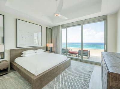 Luxury Villa Photo #8