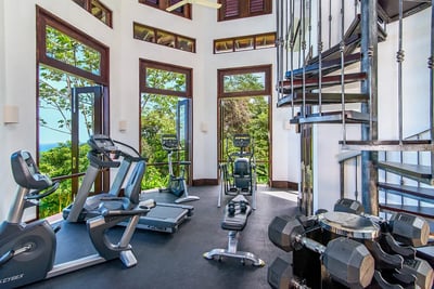 Luxury Villa Photo #26