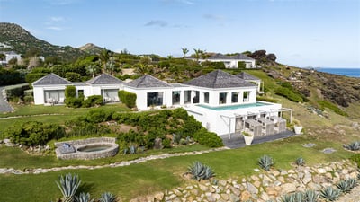Luxury Villa Photo #4