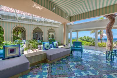 Luxury Villa Photo #15