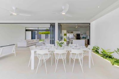 Luxury Villa Photo #14
